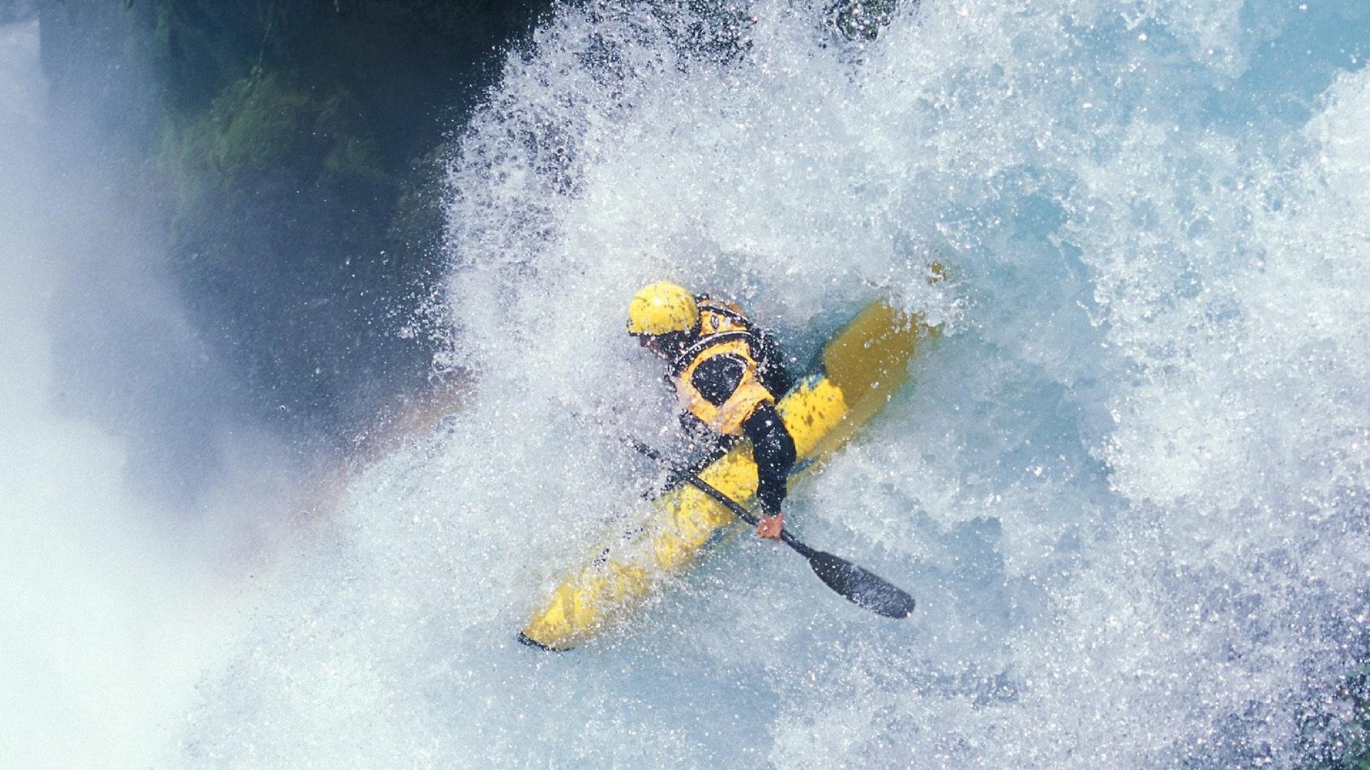 “自由搏击赛，四川省体育馆成战场！”